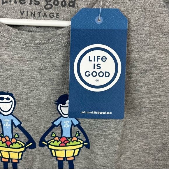 NWT LIFE IS GOOD T-Shirt Gray Foodies Working Together Large - Picture 5 of 14